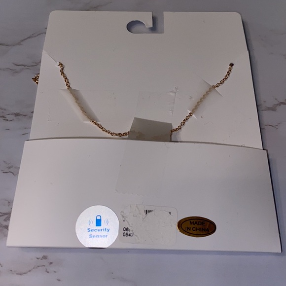 LA Hearts Rhinestone Horseshoe Necklace - Picture 7 of 8